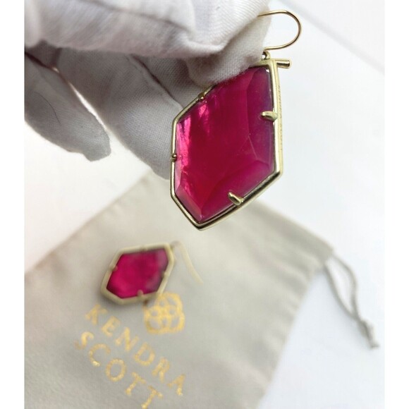 Kendra Scott Gold Dunn Drop Berry Illusion Earrings Red - Picture 9 of 13